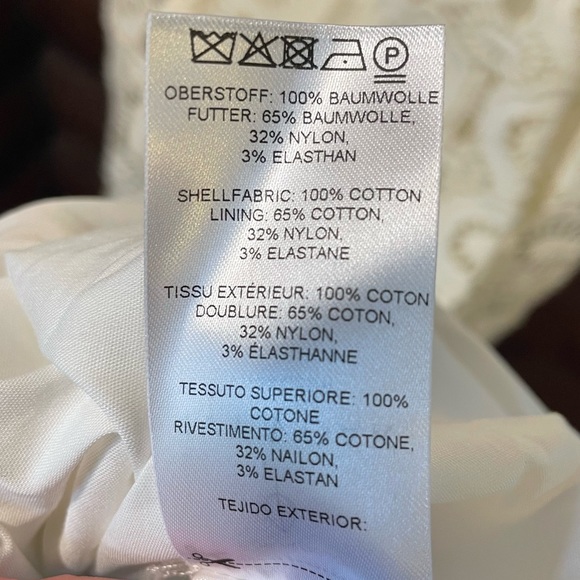 Ivy & Oak White Crochet Lace Long Sleeve Maxi Dress w/ Slip - Picture 5 of 6